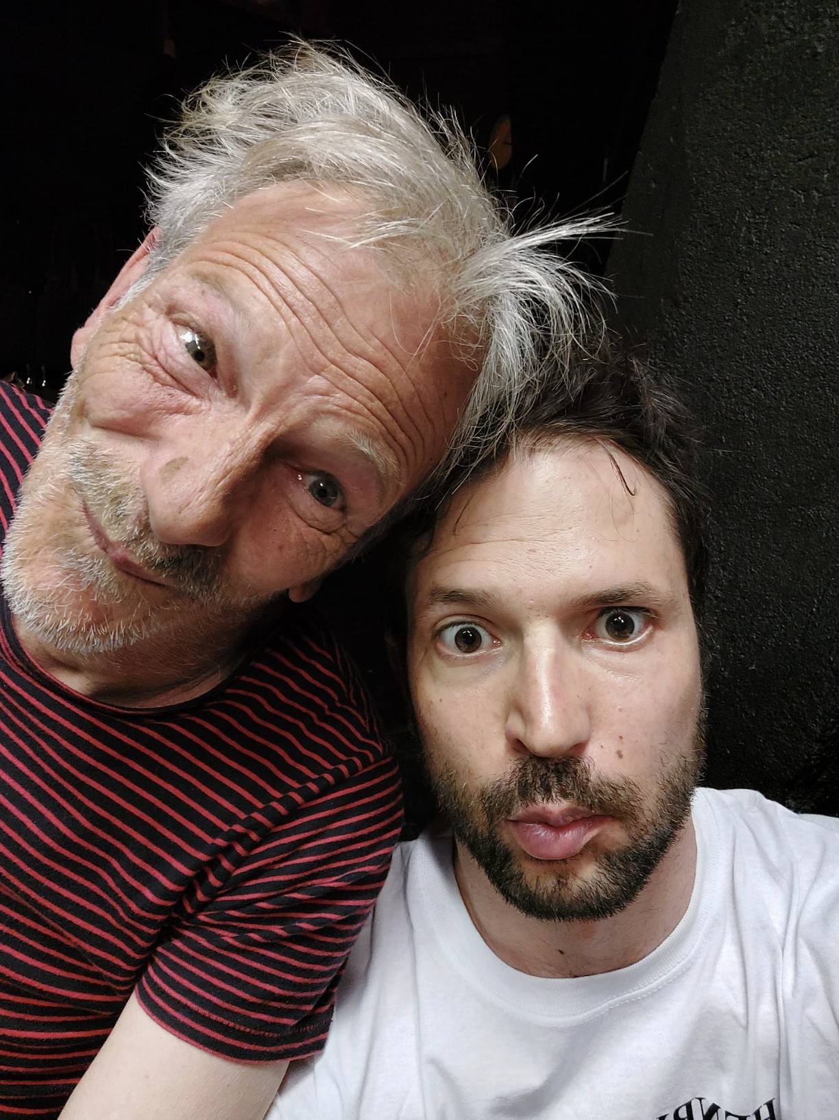 Précisément N'importe Où - © Selfie